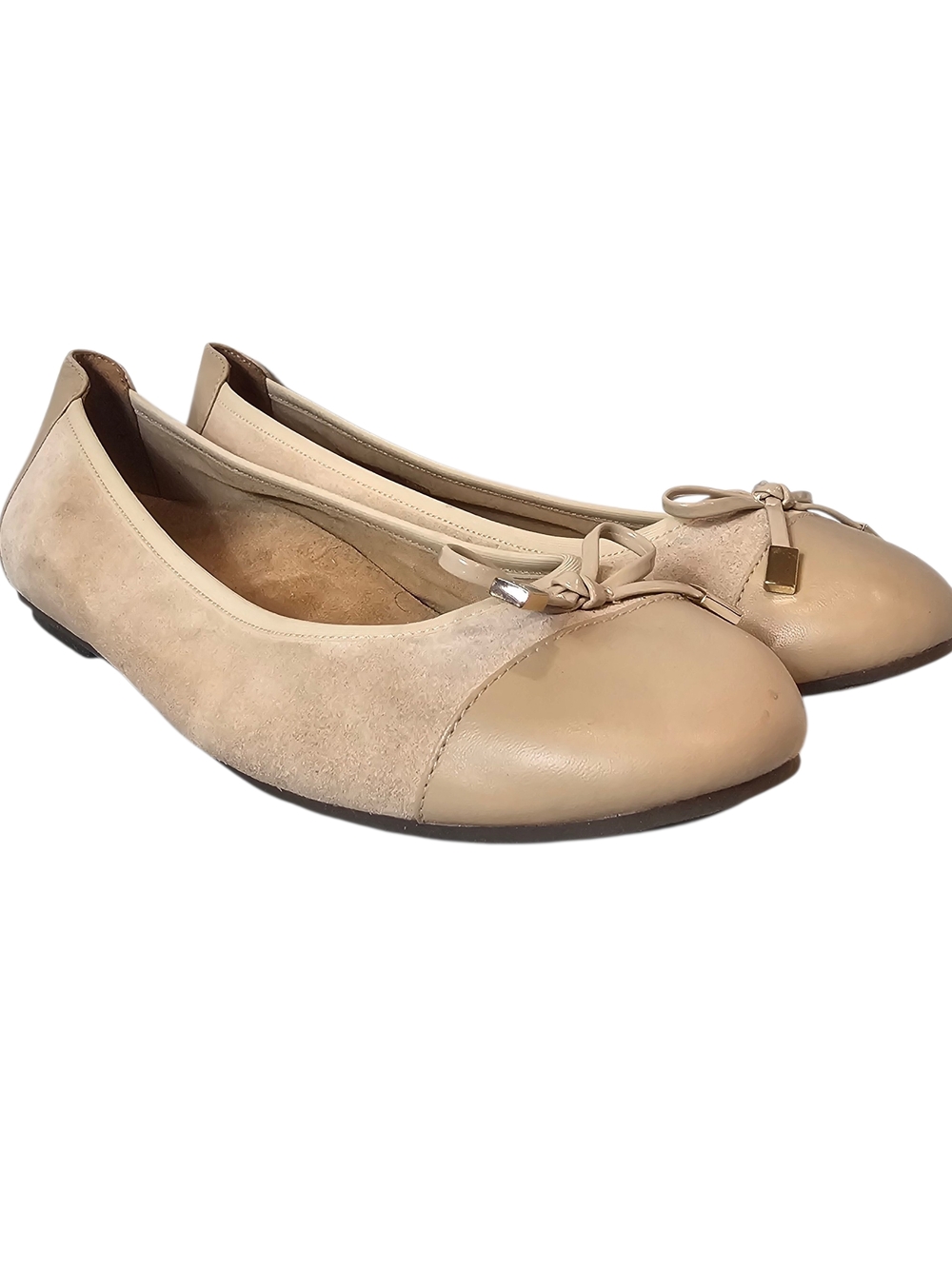 Vionic Beige/Tan Suede & Leather Ballet Flats